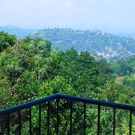Mount Mirror Resort Kandy Exteriör bild